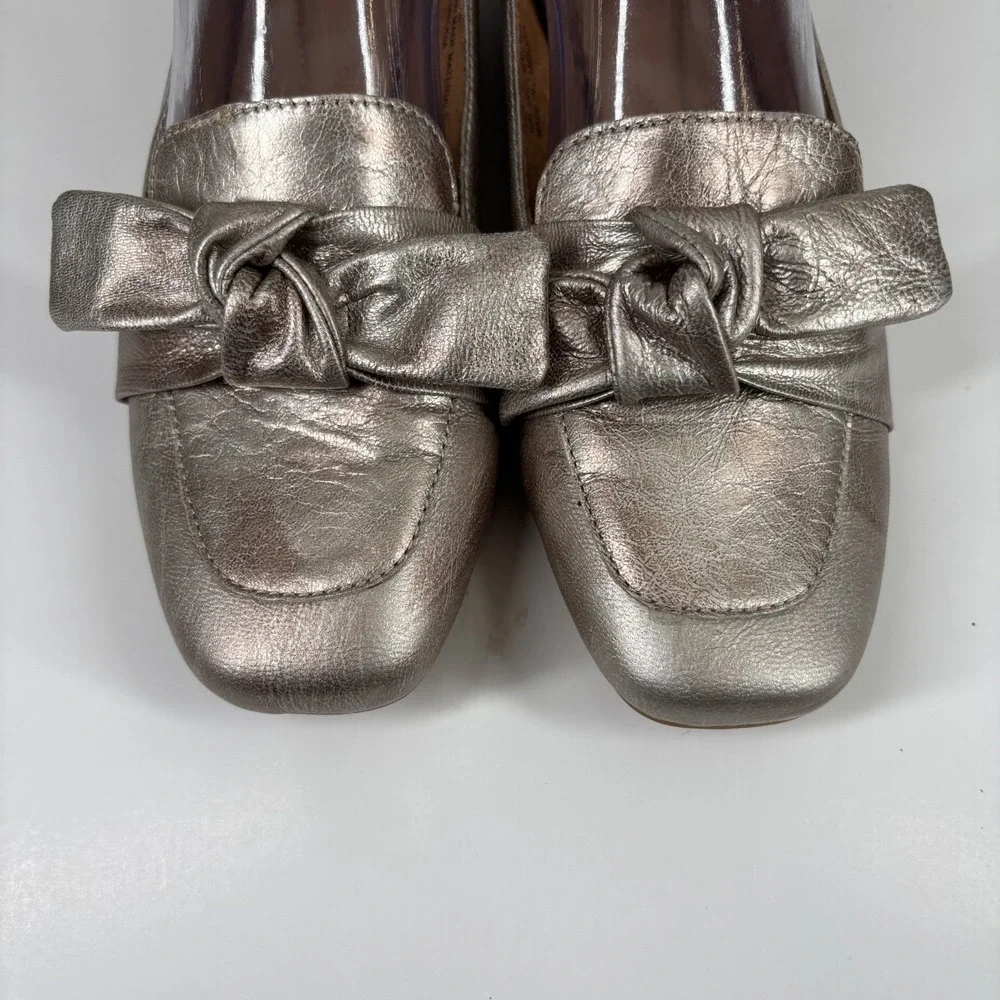 Born Carrine Women's US 7.5M Pewter Metallic Leather Bow Comfort Slip-On Loafers
